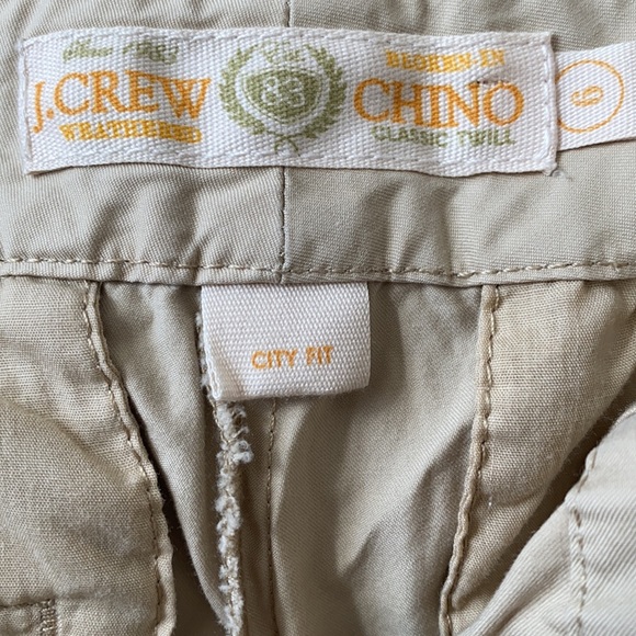 J Crew Bermuda shorts - Picture 3 of 4